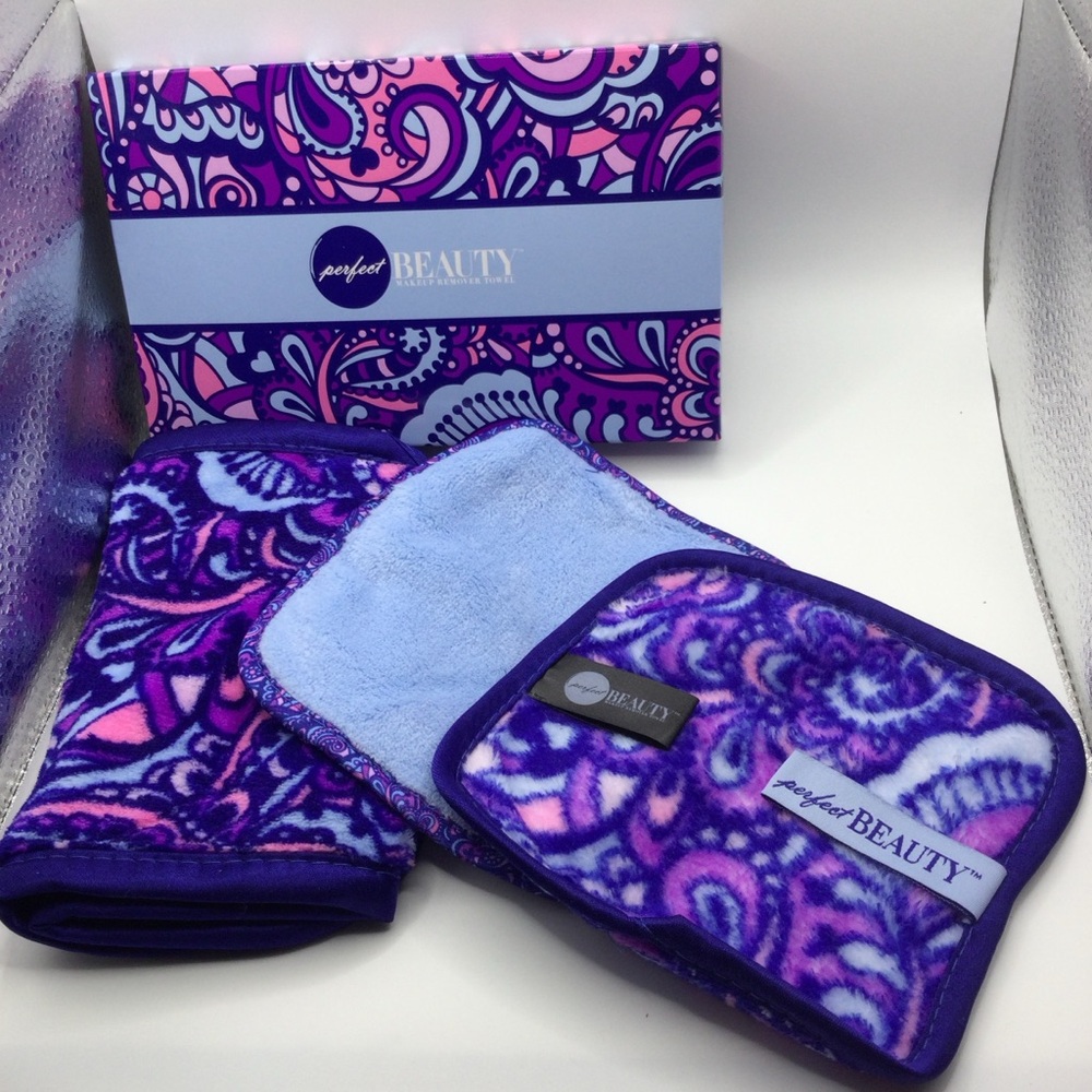 Perfect beauty 3 piece makeup remover towel set paisley blue purple and pink - Picture 10 of 11